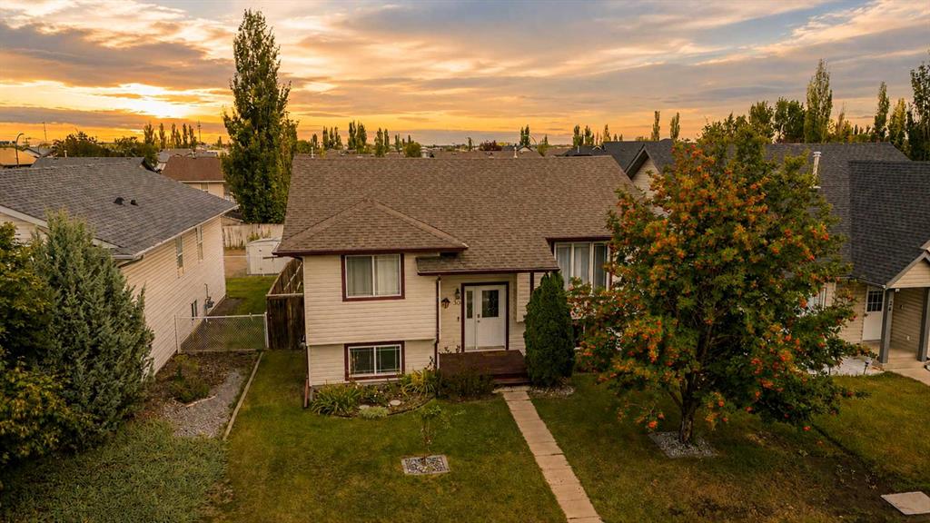 Second View of 30 Kirkland Close , Kentwood West, Red Deer, Alberta, T4P 4A3
