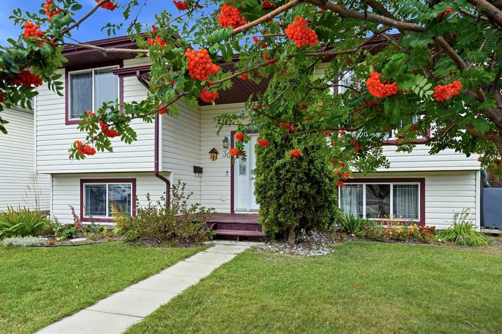 Third View of 30 Kirkland Close , Kentwood West, Red Deer, Alberta, T4P 4A3