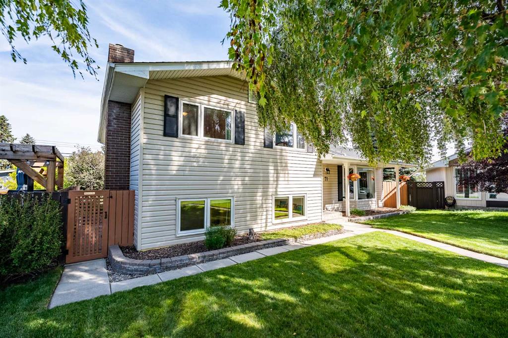 Fourth View of 71 Lake Geneva Place SE, Lake Bonavista, Calgary, Alberta, T2J 2S3