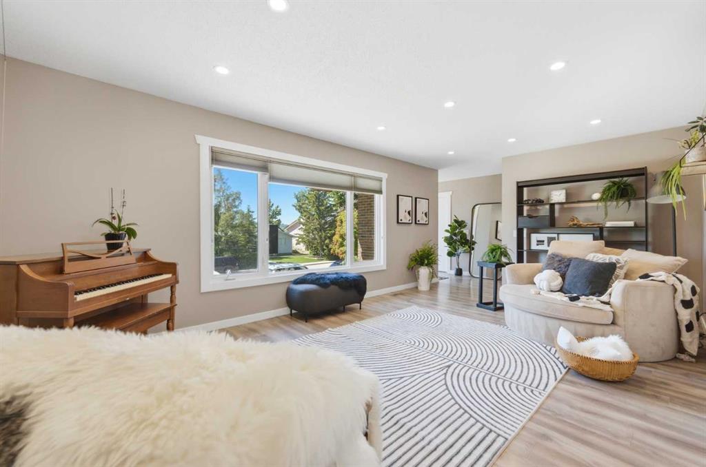 Fifth View of 7304 Silver Springs Road NW, Silver Springs, Calgary, Alberta, T3B 4E6