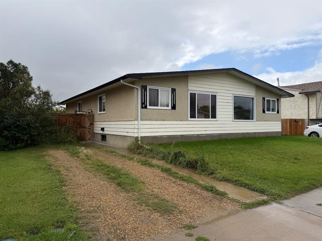 9 Wells  , A2342937, Alberta,