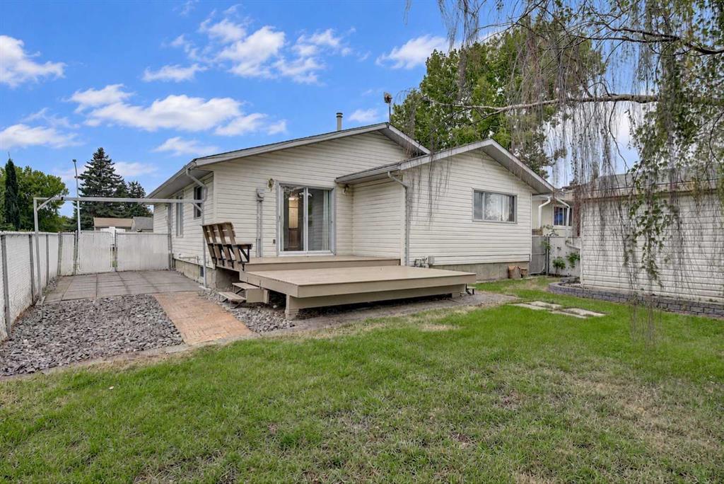 Third View of 7607 96 Street , Patterson Place, Grande Prairie, Alberta, T8V4T9