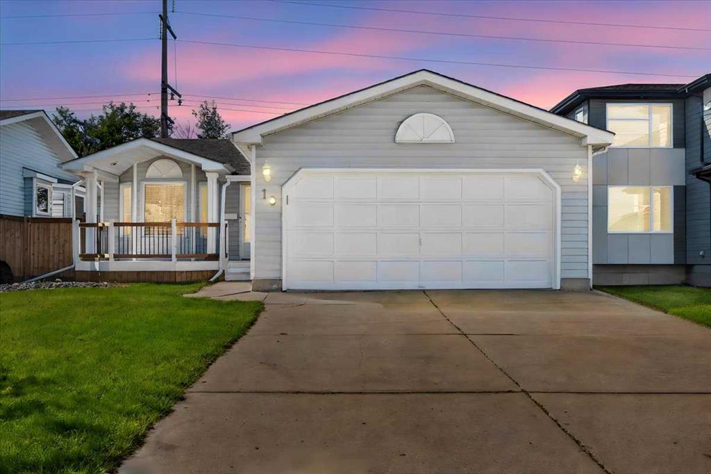 10 Deacon Lane , A2342947, Alberta,