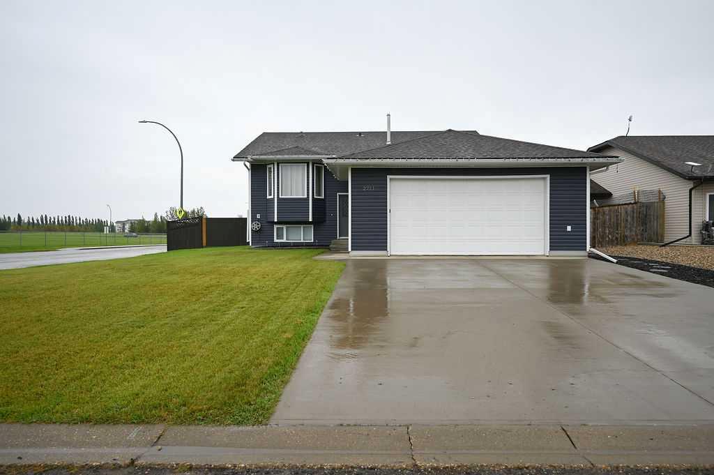 2711 46 Avenue  , A2342972, Alberta,