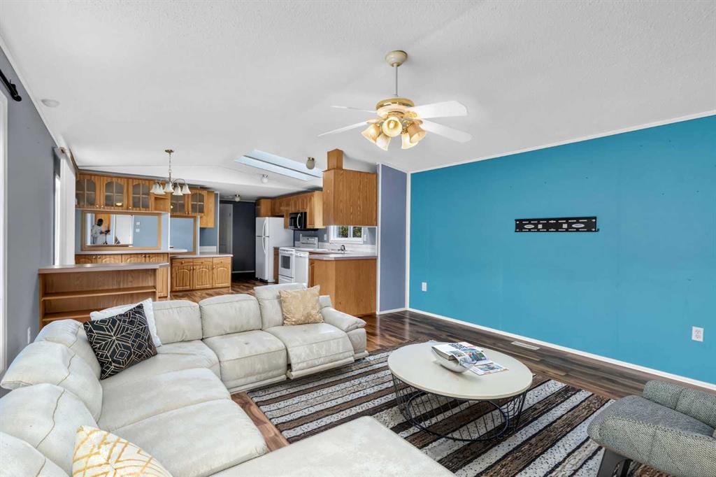 Fifth View of 121 Couture Lane , Timberlea, Fort McMurray, Alberta, T9K 1X3