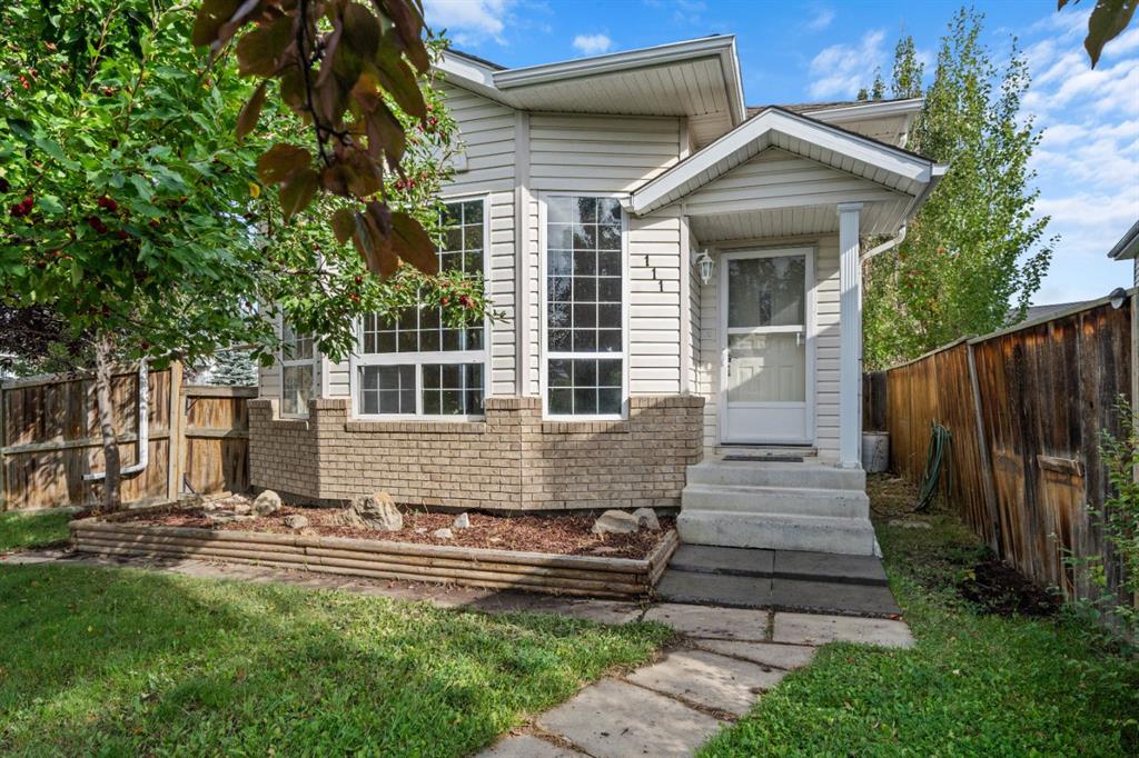 111 Martinvalley Place NE, A2343068, Alberta,