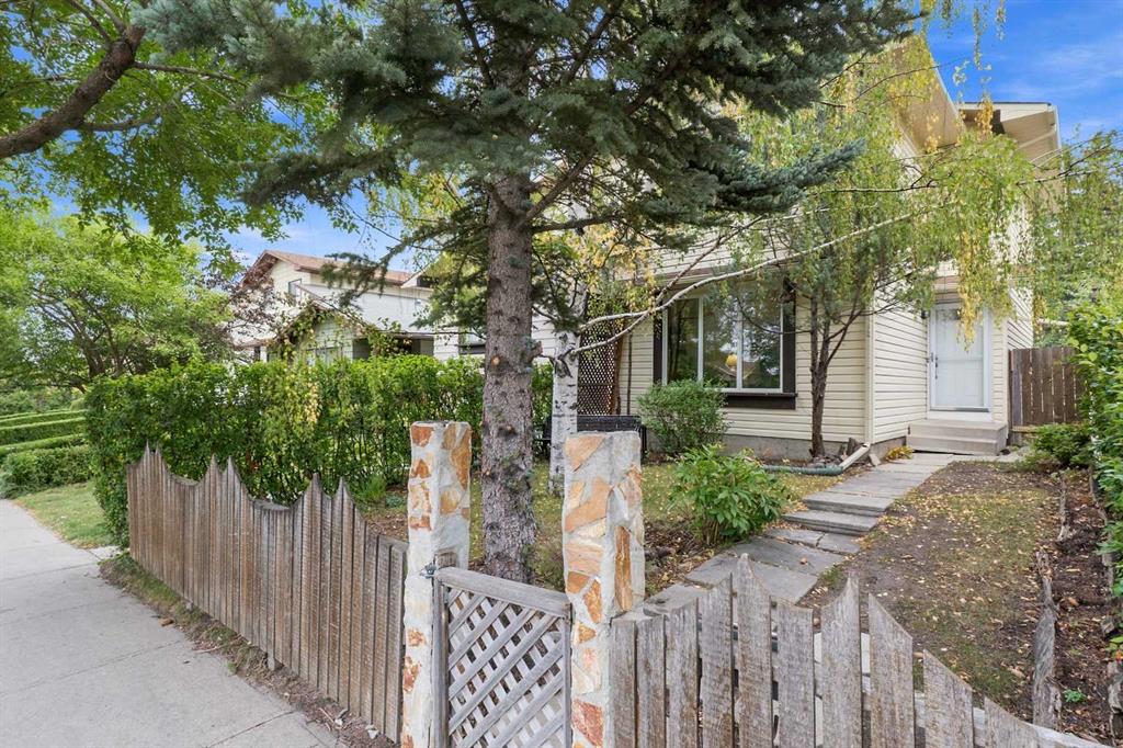 MLS® listing #115540406 for sale located at 30 Bermuda Drive NW
