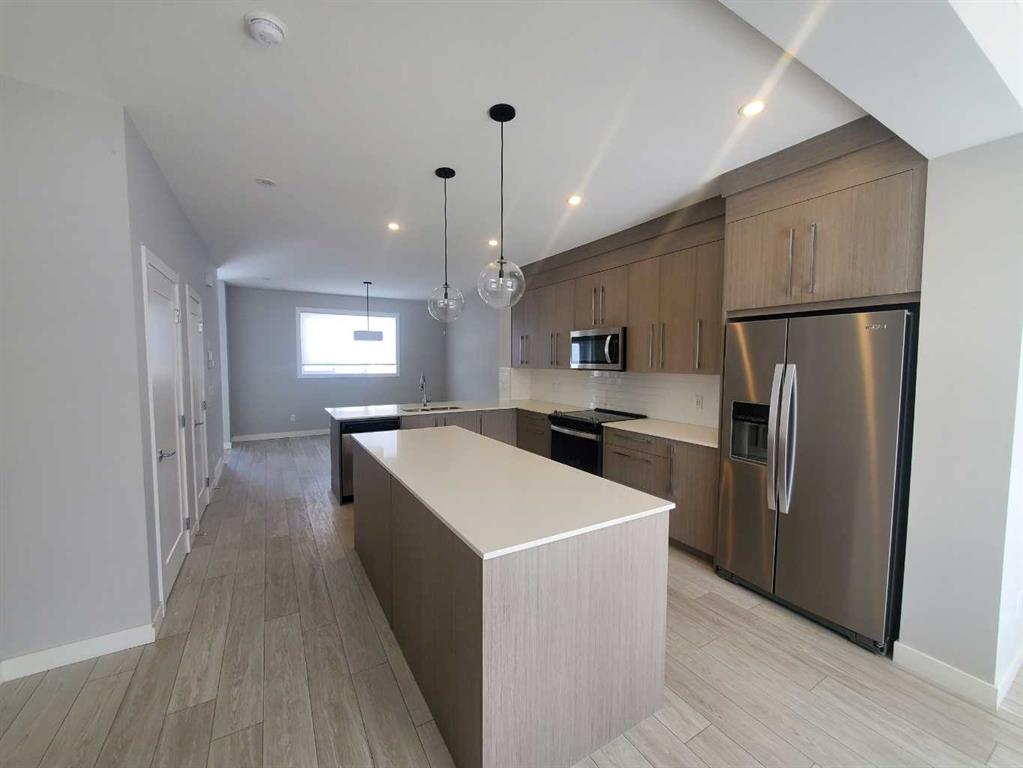 Fifth View of 1045 West Lakeview Drive , Chelsea_CH, Chestermere, Alberta, T1X2T2
