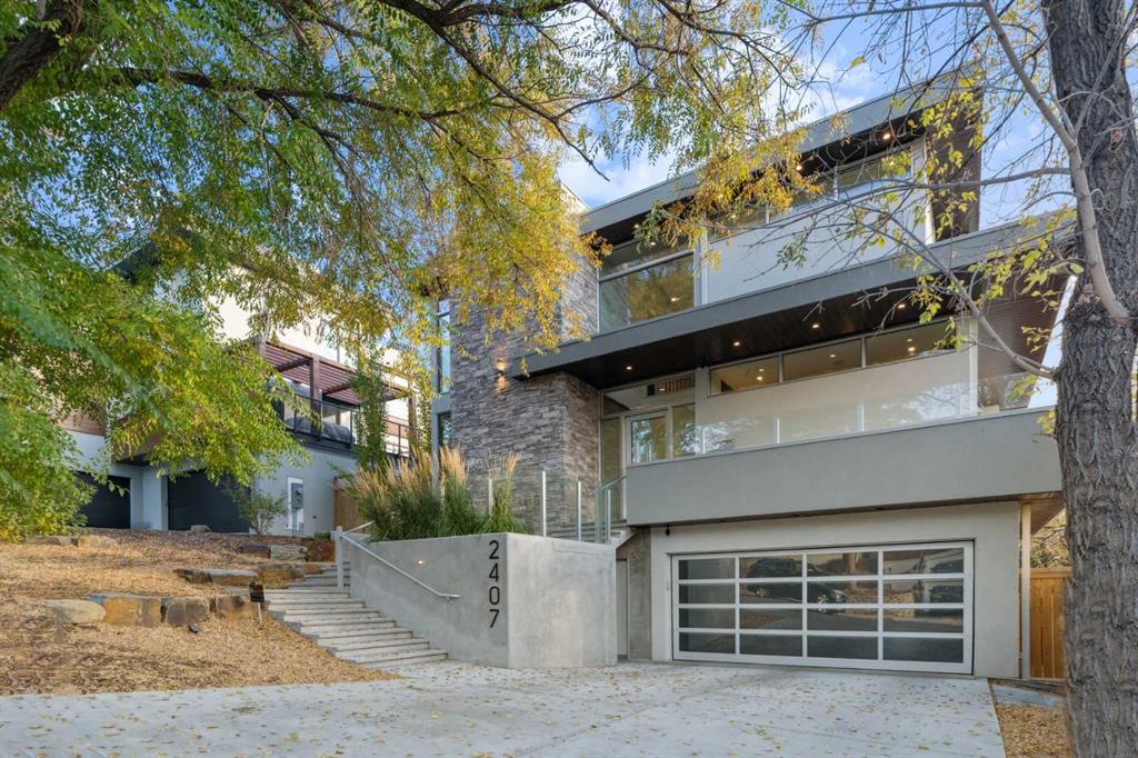 Third View of 2407 13 Avenue NW, Hounsfield Heights/Briar Hill, Calgary, Alberta, T2N 1L7