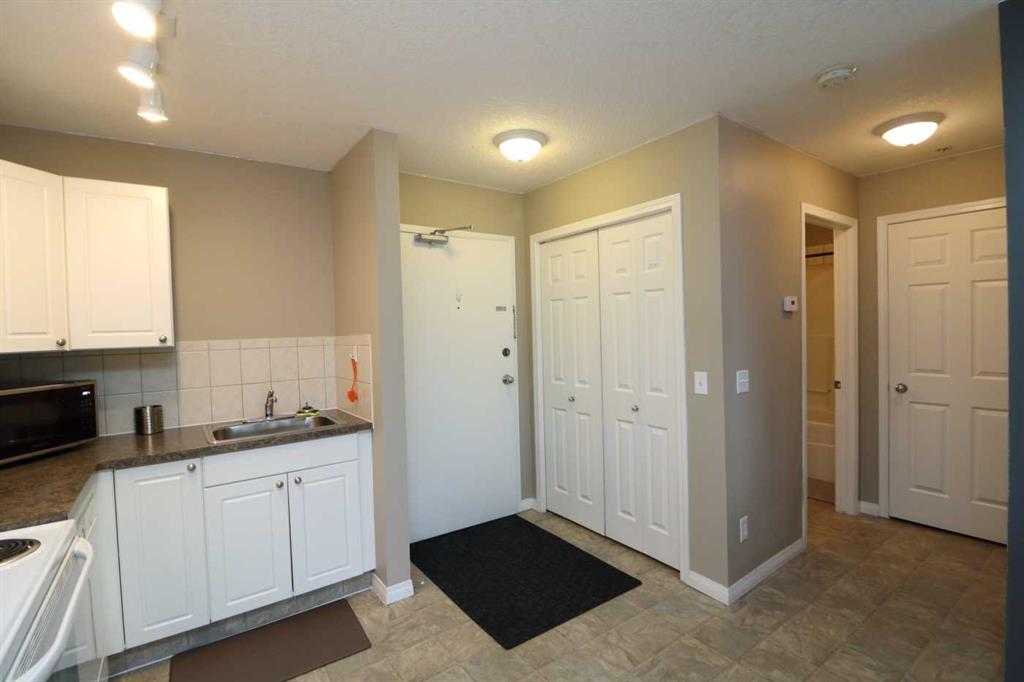 Fourth View of 224, 1010 Railway Street , NONE, Crossfield, Alberta, T0T 0S0
