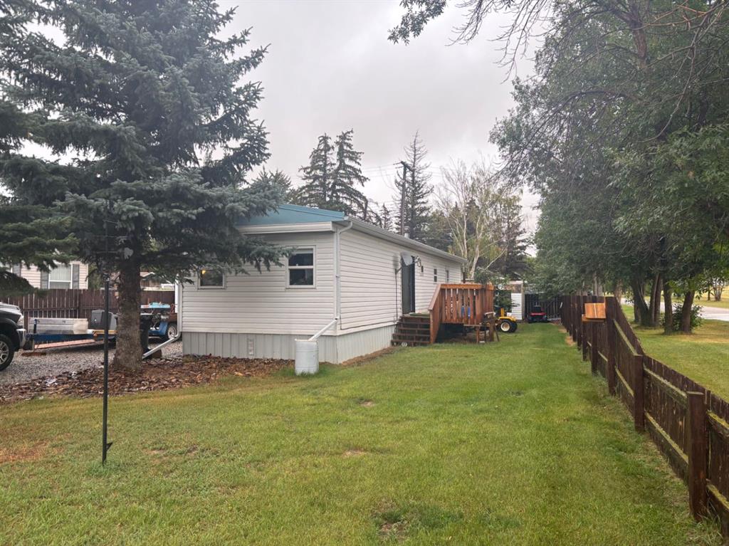103 Railway Avenue , A2343178, Alberta,