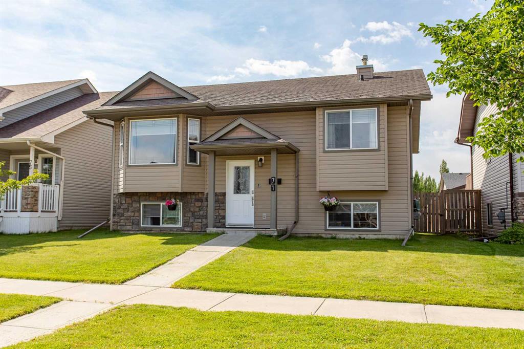 71 Vanier Drive , A2343191, Alberta,