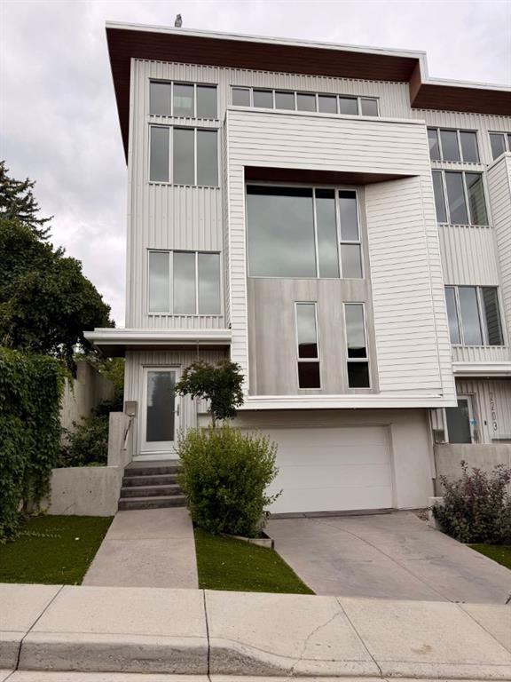 Third View of 2205 17 Street SW, Bankview, Calgary, Alberta, T2T 4M7