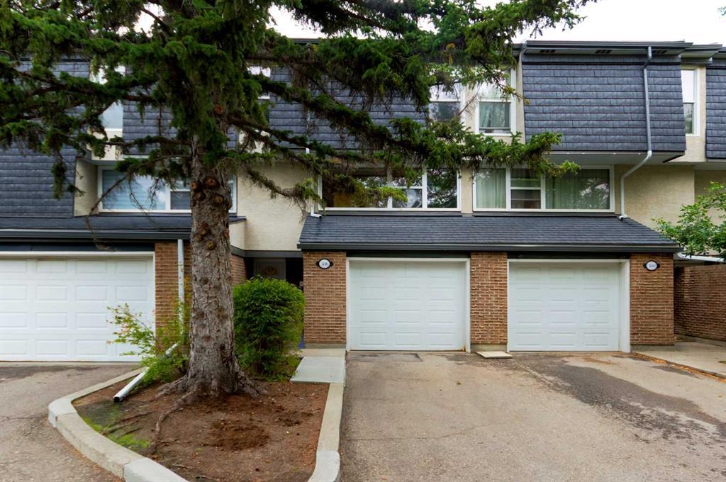 386 Brae Glen Crescent SW, A2343218, Alberta,