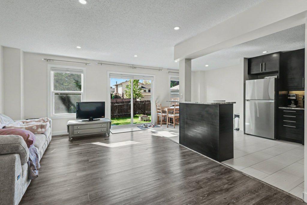 Third View of 155 Bracewood Way SW, Braeside, Calgary, Alberta, T2W 3C3
