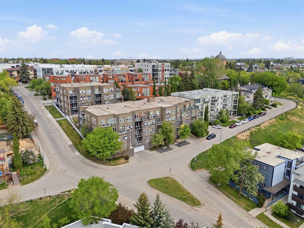 Second View of 305, 532 5 Avenue NE, Renfrew, Calgary, Alberta, T2E 0L2