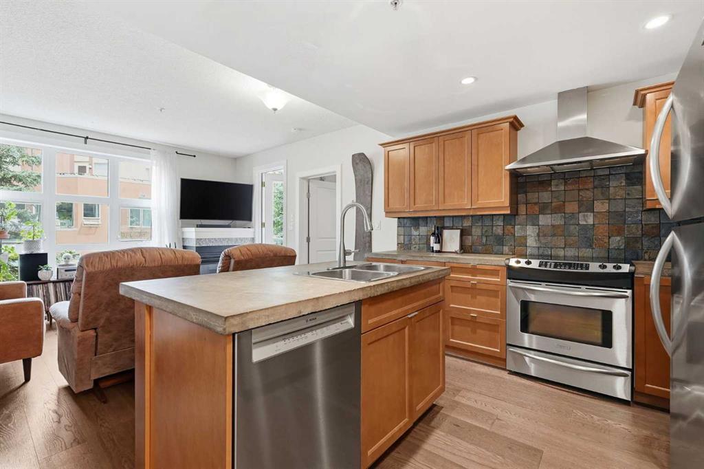 Fifth View of 305, 532 5 Avenue NE, Renfrew, Calgary, Alberta, T2E 0L2