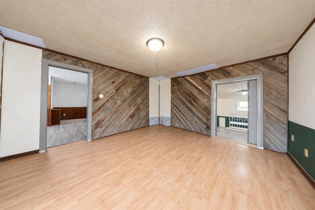 Fifth View of 5006 47 Avenue , Central Ponoka, Ponoka, Alberta, T4J1J3