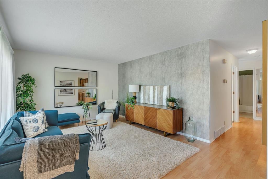 Fourth View of 127 Falshire Way NE, Falconridge, Calgary, Alberta, T3J 2C7