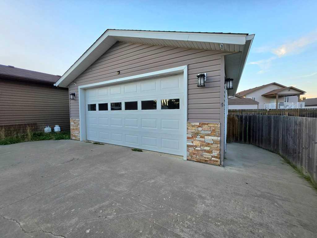 Fifth View of 1000 5 Avenue SE, NONE, Slave Lake, Alberta, T0G 2A3