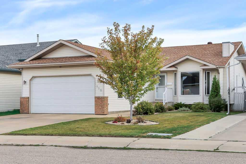 110 Lord Close , A2343600, Alberta,
