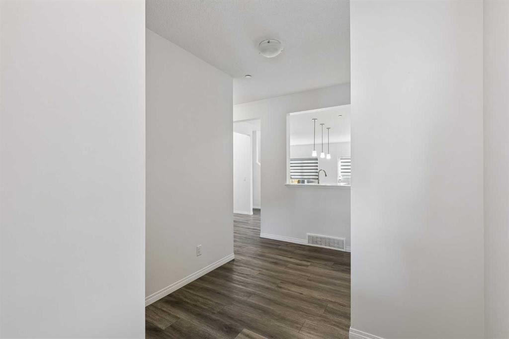 Fourth View of 22 Lucas Terrace NW, Livingston, Calgary, Alberta, T3P 1P9