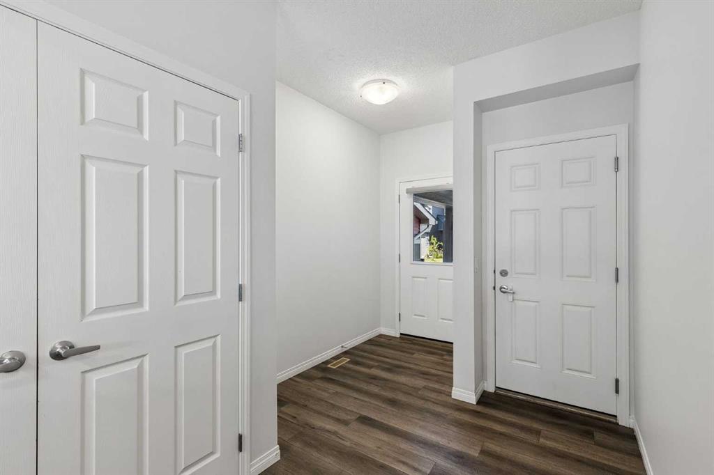 Fifth View of 22 Lucas Terrace NW, Livingston, Calgary, Alberta, T3P 1P9