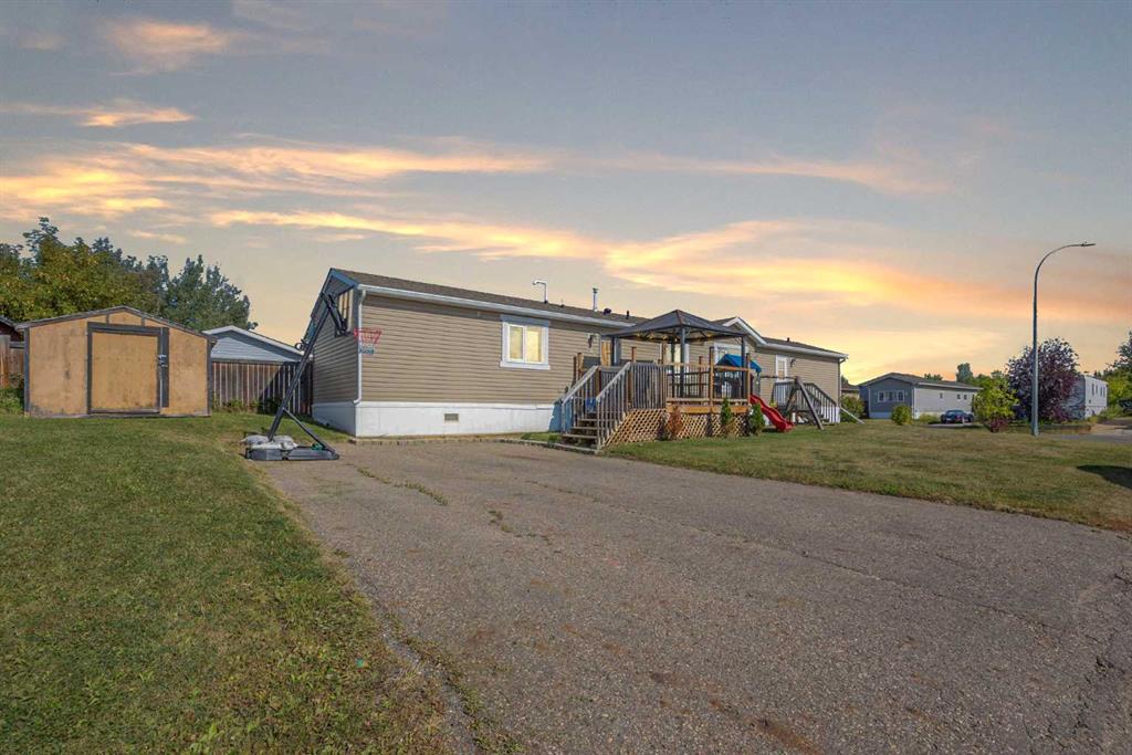 189 Clausen Crescent , A2343701, Alberta,