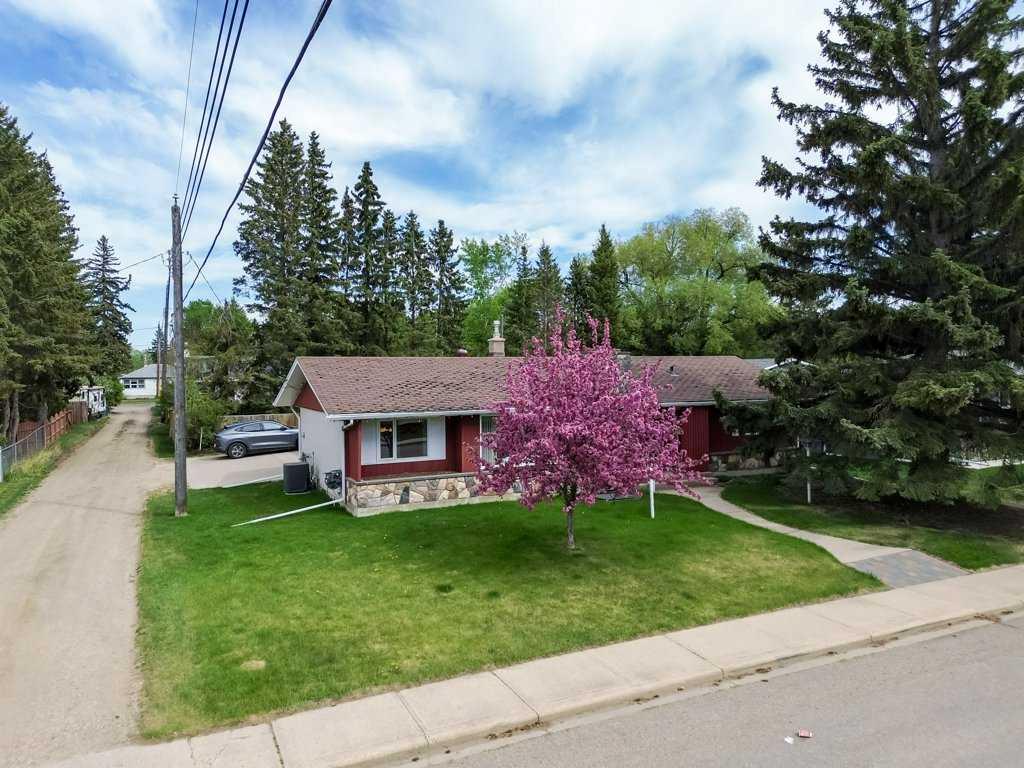 Fourth View of 3515 43A Avenue , Mountview, Red Deer, Alberta, T4N 3E9