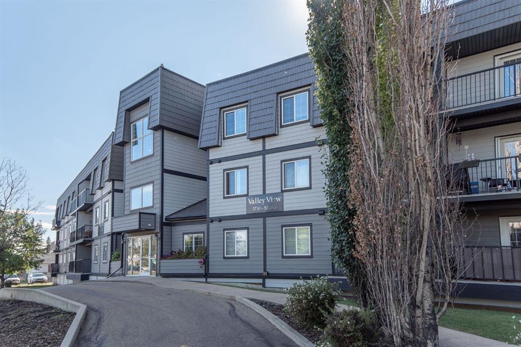 Third View of 304, 3730 50 Avenue , South Hill, Red Deer, Alberta, T4N3Y8