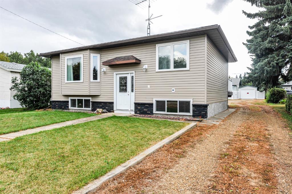 Third View of 221 1 Avenue , Rosalind, Rosalind, Alberta, T0B 3Y0
