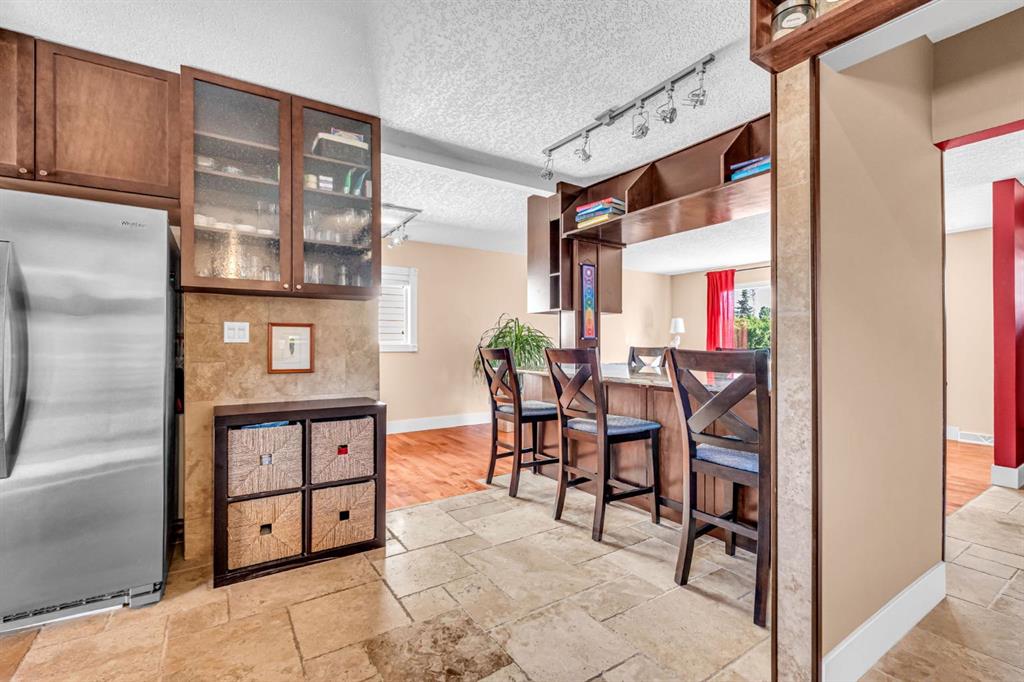 Fourth View of 7207 Fleetwood Drive SE, Fairview, Calgary, Alberta, T2H 0X2