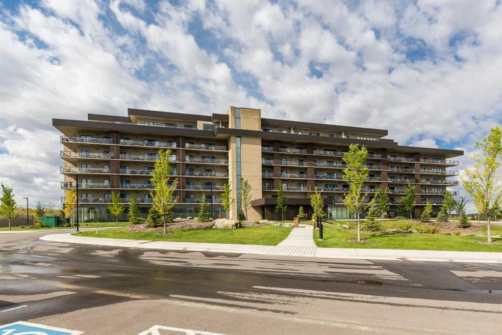 214, 102 Scenic Drive N, A2343845, Alberta,