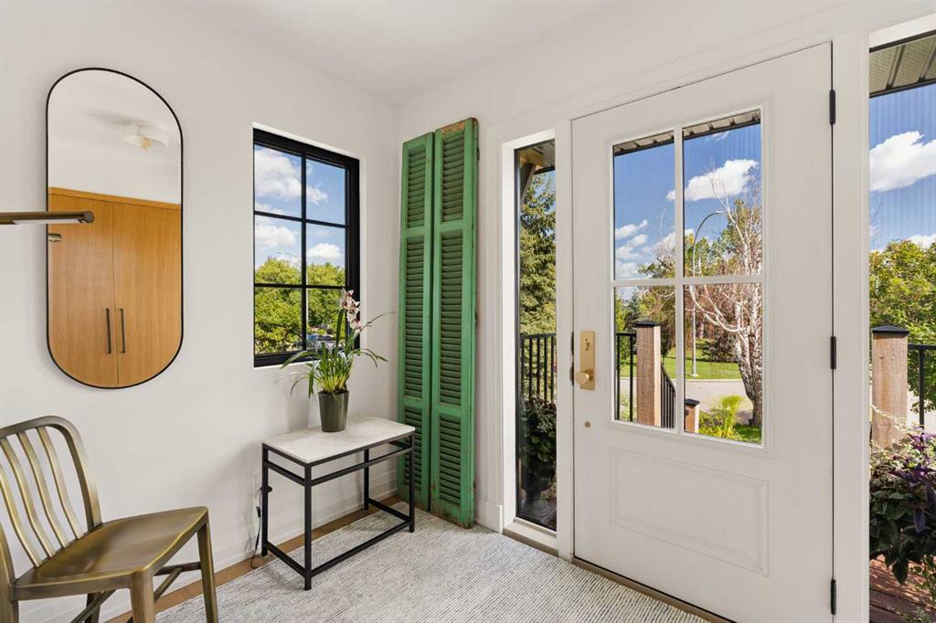 Fourth View of 1633 Shelbourne Street SW, Scarboro, Calgary, Alberta, T3C 2L2