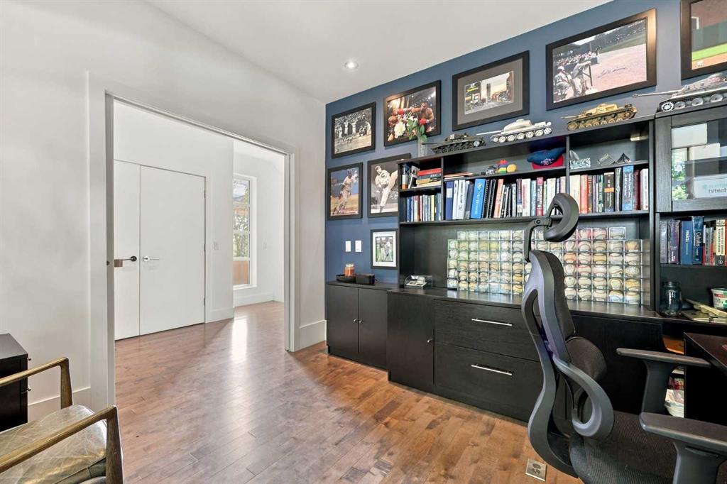 Fourth View of 433 21 Avenue NW, Mount Pleasant, Calgary, Alberta, T2M 1J6