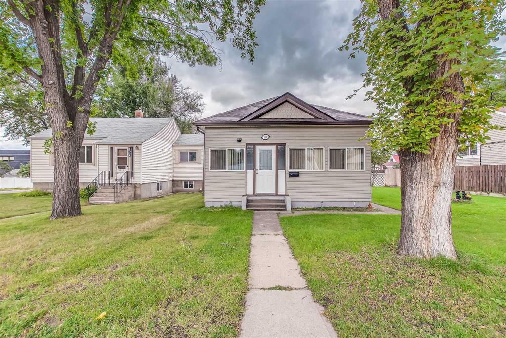 110 8 Street SE, A2343871, Alberta,