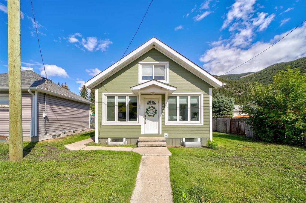13425 18 Avenue , A2343885, Alberta,