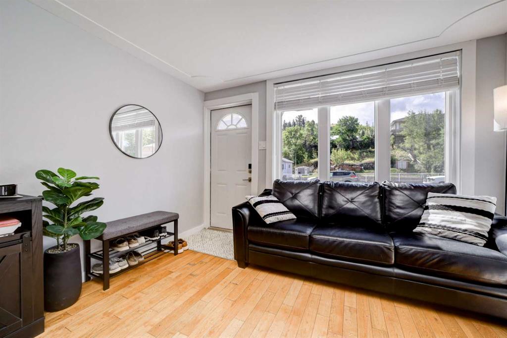 Fourth View of 13425 18 Avenue , NONE, Blairmore, Alberta, T0K0E0