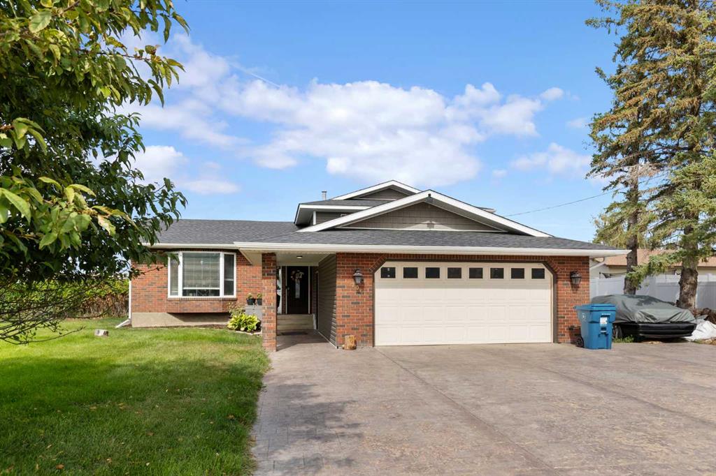 706 Broadway Avenue W, A2343936, Alberta,