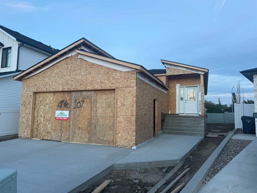 Third View of 107 Sierra Road SW, SW Southridge, Medicine Hat, Alberta, T1B 4Y6