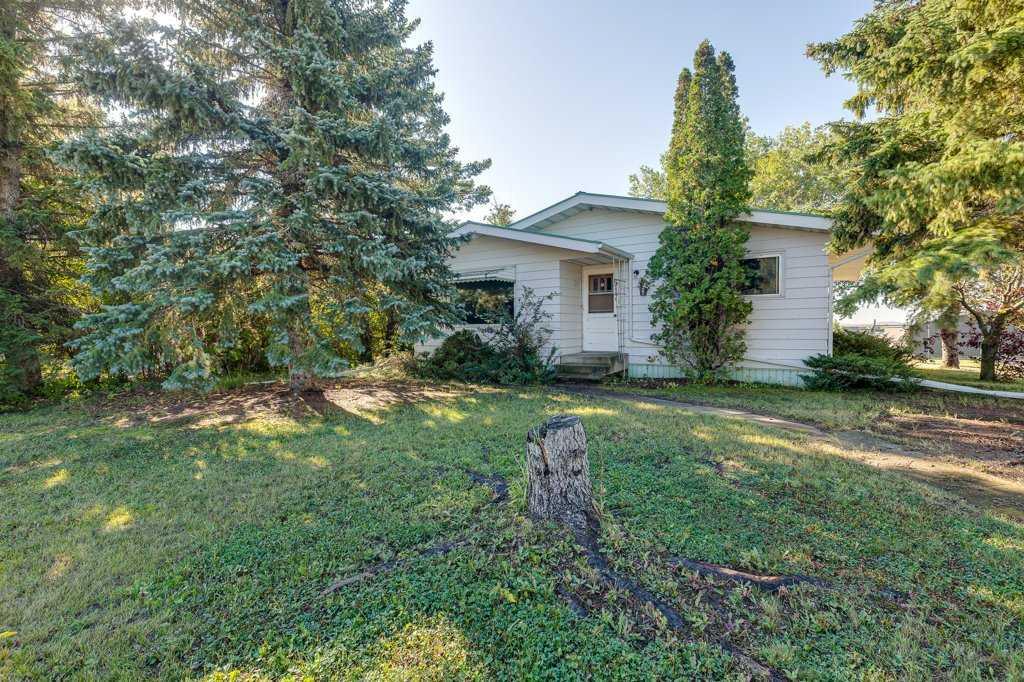517 Royal Drive , A2343962, Alberta,