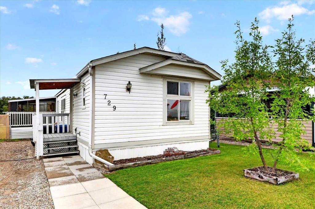 729 Highfield Drive , A2344030, Alberta,