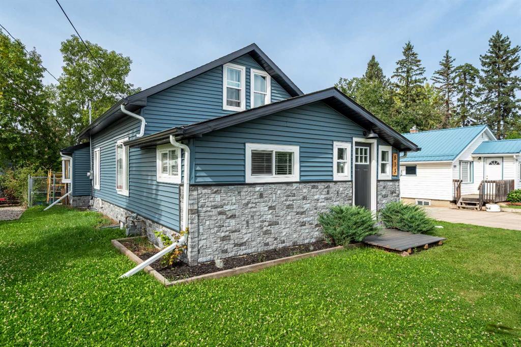813 8 Avenue NE, A2344079, Alberta,