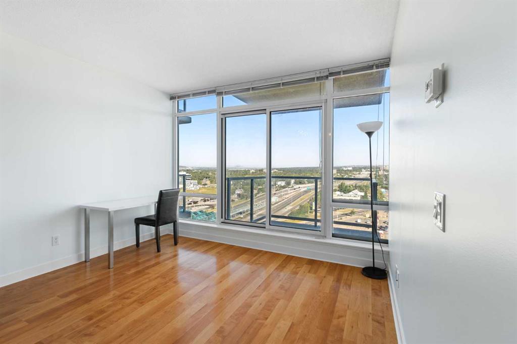 Fifth View of 1310, 3830 Brentwood Road NW, Brentwood, Calgary, Alberta, T2L 2J9