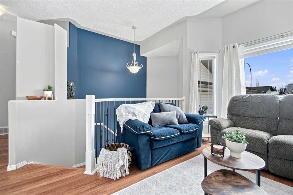 Fifth View of 98 Duval Crescent , Davenport, Red Deer, Alberta, T4R 2Z2