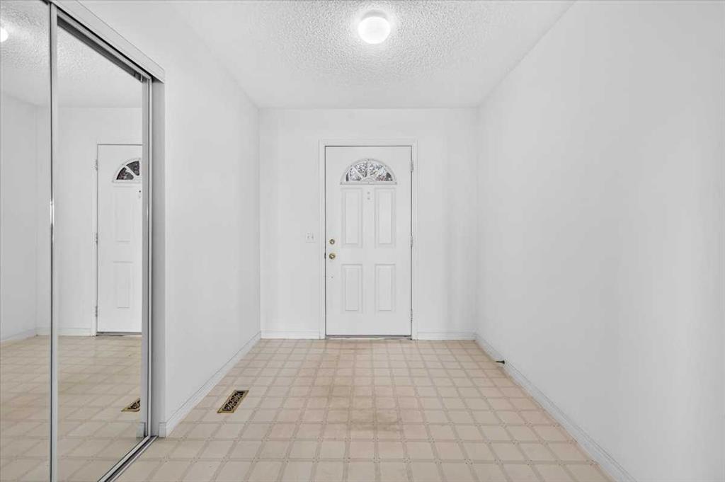 Third View of 24, 5790 Patina Drive SW, Patterson, Calgary, Alberta, T3H 2Y5