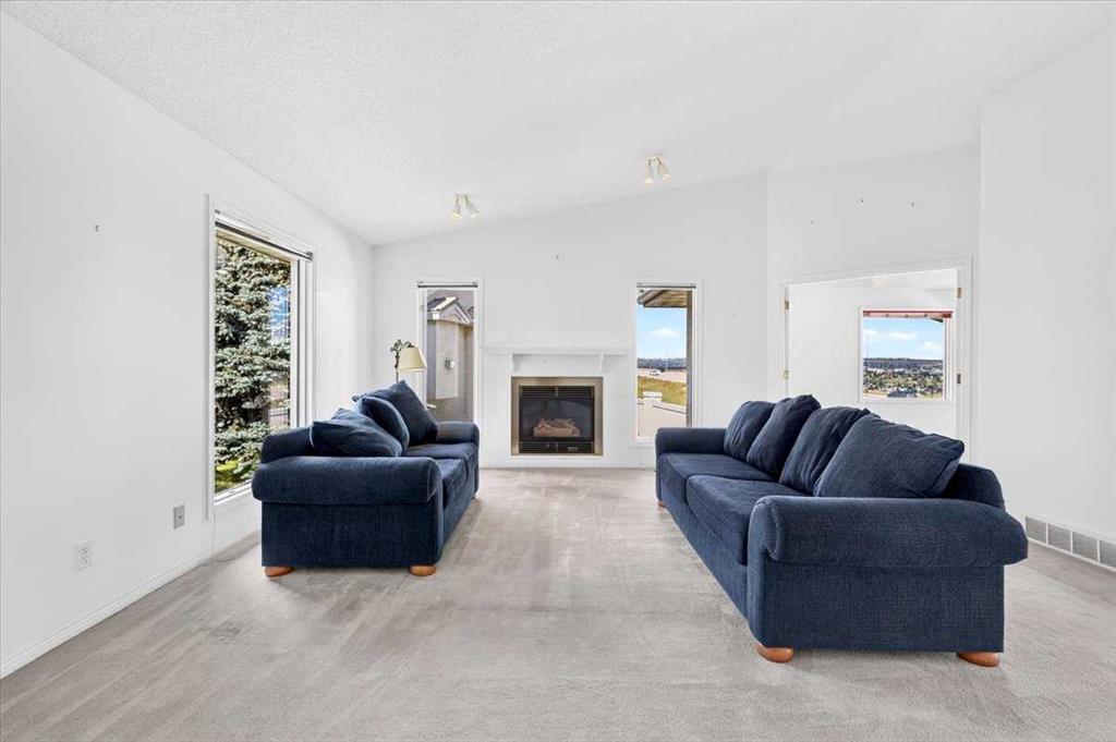 Fifth View of 24, 5790 Patina Drive SW, Patterson, Calgary, Alberta, T3H 2Y5