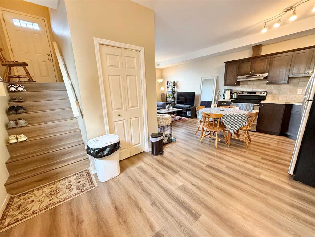 Fourth View of 301, 2114 18 Avenue , NONE, Coaldale, Alberta, T1M 0C4