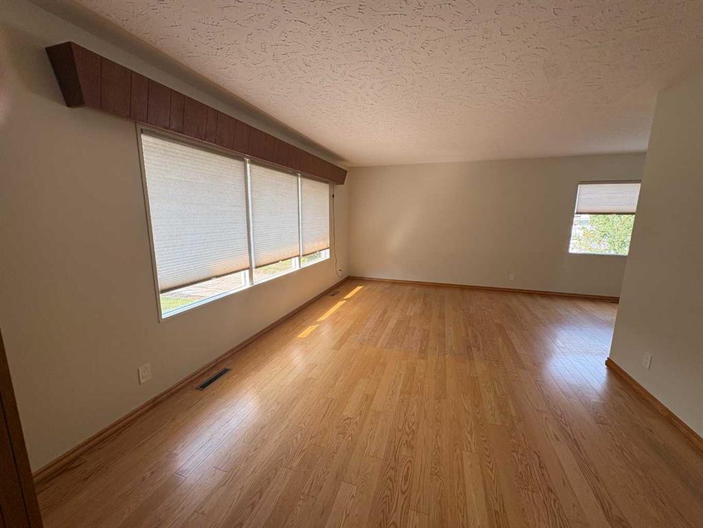 Fourth View of 9904 90 Avenue , Highland Park, Grande Prairie, Alberta, T8V 0E5
