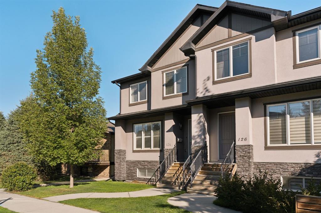 Third View of 124 25 Avenue NE, Tuxedo Park, Calgary, Alberta, T2E1X8